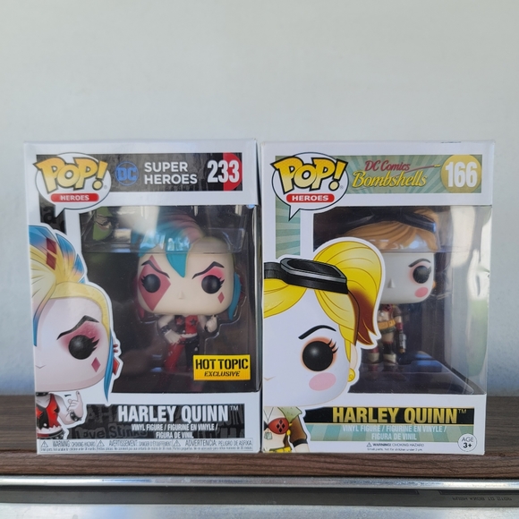 🚨 2 Harley Quinn Funko! - Picture 1 of 13